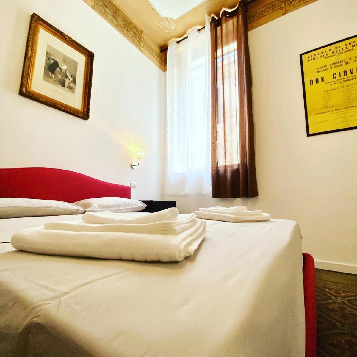 Bed and Breakfast Al Teatro Reggio Calabria Exterior foto